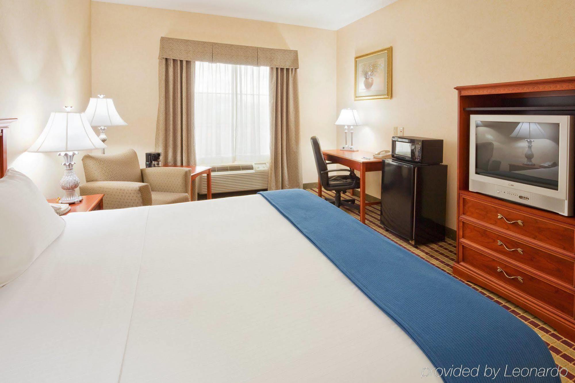 Express Hotel